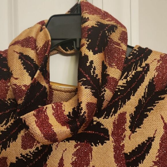 St. John by Marie Gray Sleeveless Feather Pattern Top w/ Scarf Size L NWT - Picture 8 of 11
